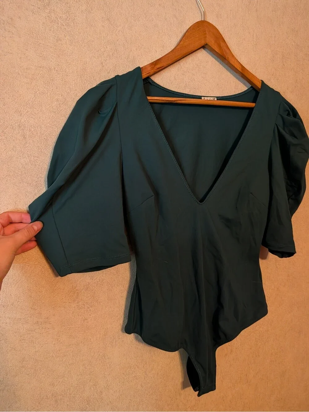 INTIMATELY FREE PEOPLE emerald green puff sleeve bodysuit sz M